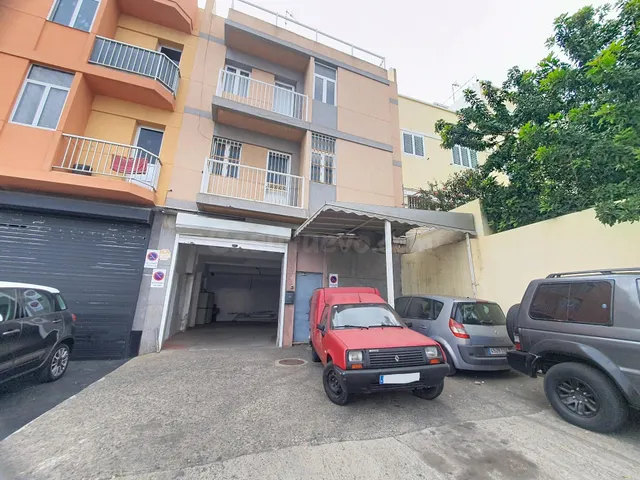 SE VENDE CASA