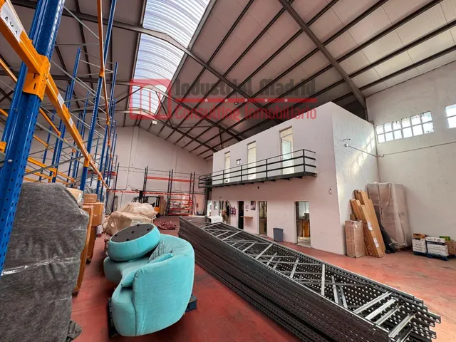 AMPLIA NAVE INDUSTRIAL DE 2.026 m2 EN ALQUILER EN POLÍGONO FINANZAUTO – ARGANDA DEL REY — 8
