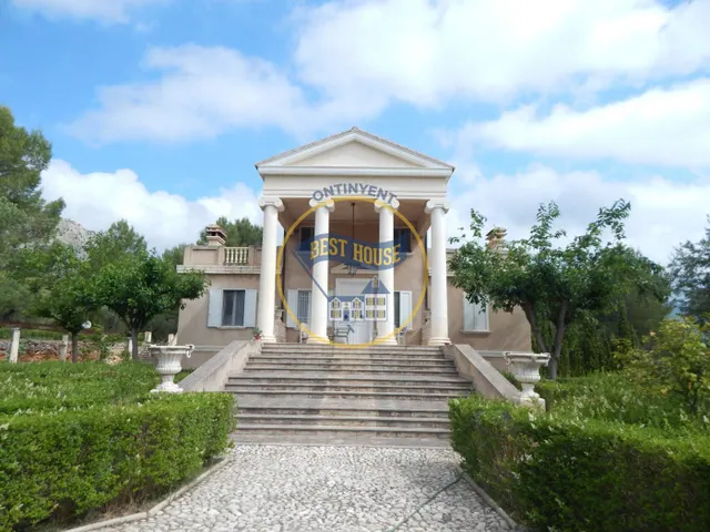 VILLA DE LUJO EN MURO D´ALCOY
