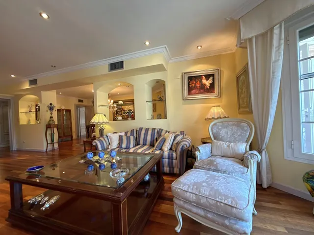 Chalet 8 habitaciones 495m² en venta - Casetas - Garrapinillos - Monzalbarba — 11