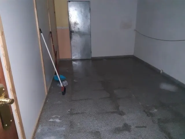 Local comercial — 2