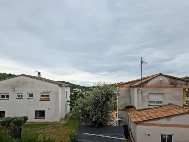 Descubre esta impresionante casa - foto 2