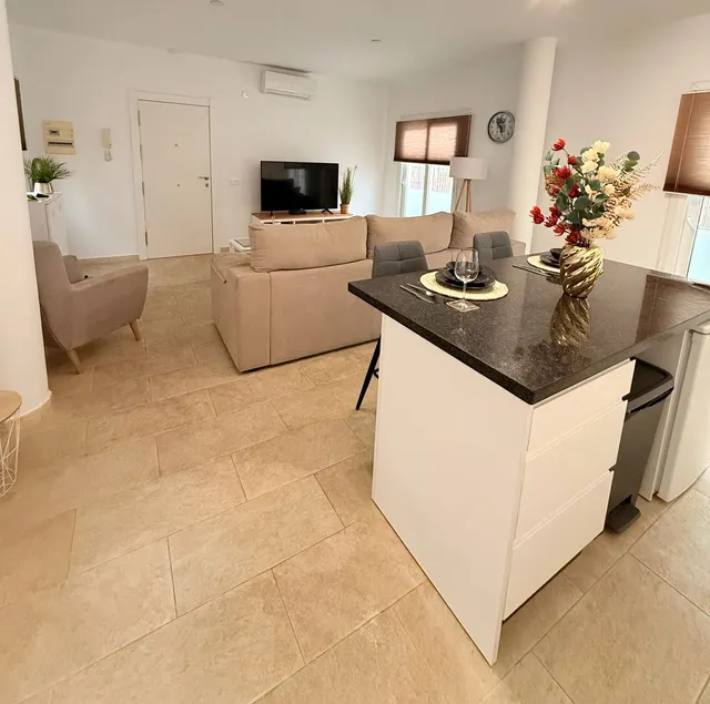 Ático 2 habitaciones 106m² en venta - Centro - foto 2