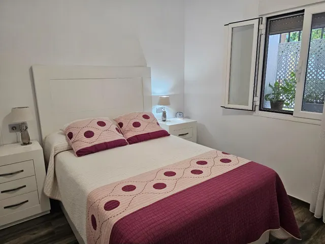 Casa practicamente nueva, toda en una planta, muy buenas calidades y con terraza de 20 m2 — 25