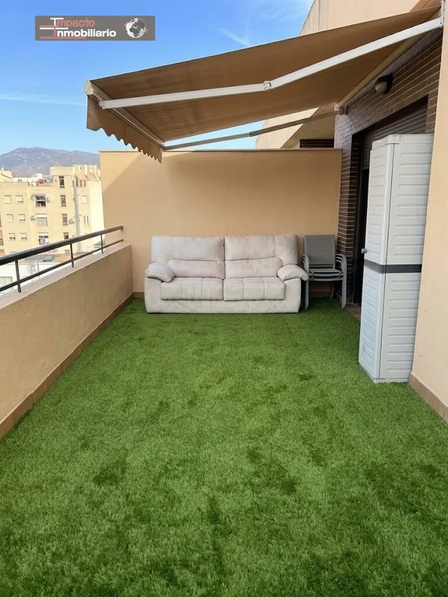 ÁTICO CON TERRAZA Y GARAJE, ROQUETAS DE MAR