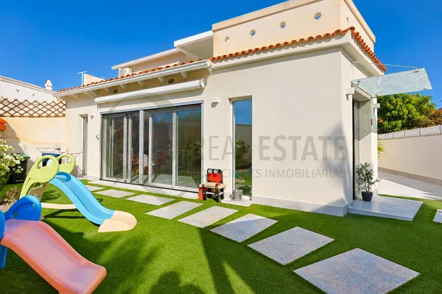 Espectacular chalet de esquina de diseño contemporáneo junto - foto 5