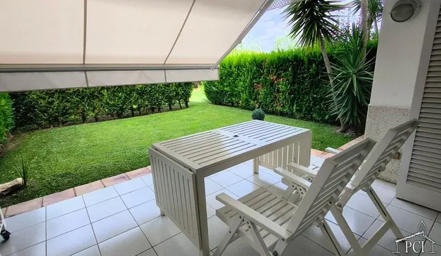 Apartamento en planta baja con jardín privado y piscina comunitaria en Pals — 17