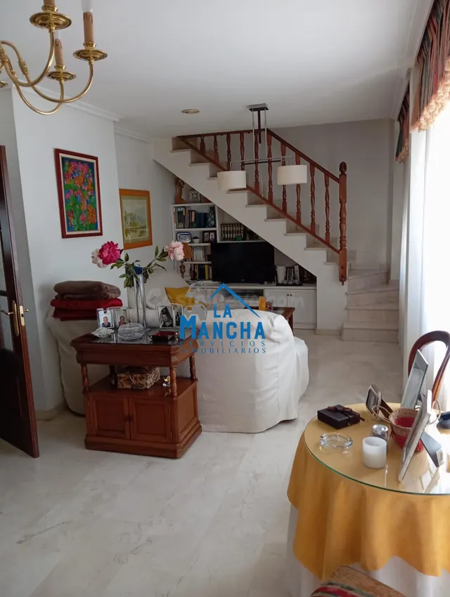 *450.000€* INMOBILIARIA LA MANCHA VENDE ATICO-DUPLEX EN PLEN - foto 3