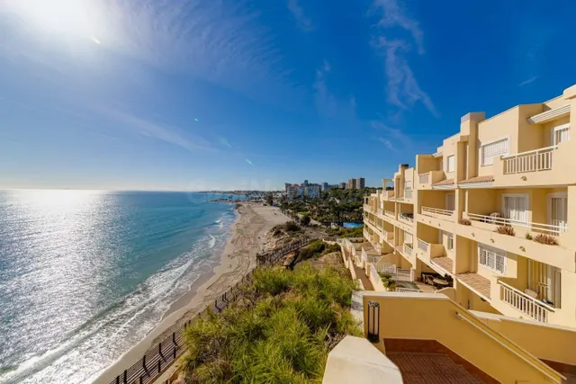 APARTAMENTO CON 1 DORMITORIO 1 BAÑO EN ORIHUELA COSTA (CAMPO - foto 2
