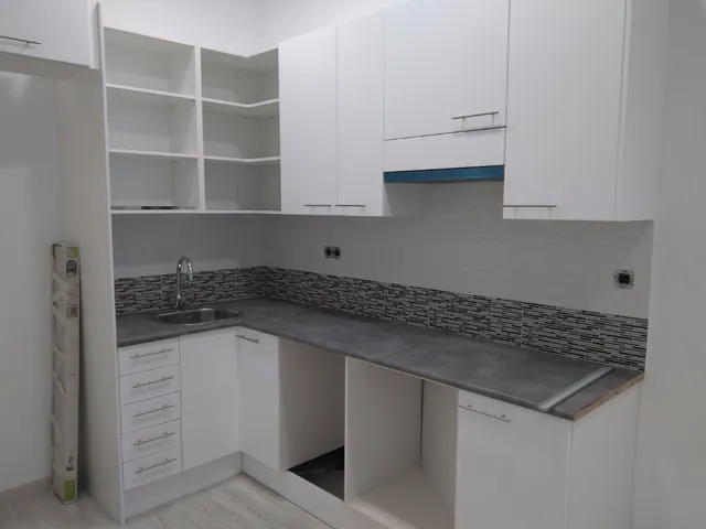 Piso reformado en Sagrada Familia — 2
