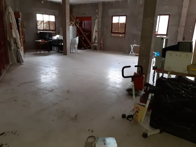 Urbis ofrece local a la venta en Villamayor, Salamanca. — 3