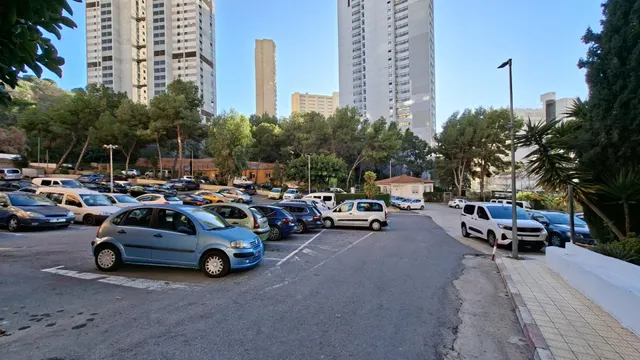 Dos pisos en uno ( oportunidad de inversion en Benidorm ) — 36