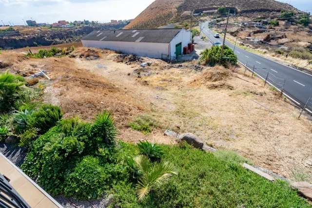 Parcela de 621 m2 Ctra.Llano Blanco-Machado, con proyecto de - foto 4