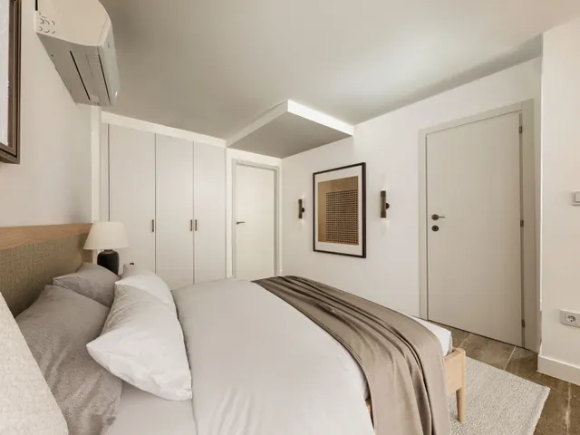 Apartamento 2 habitaciones 143m² en venta - Mercado — 12