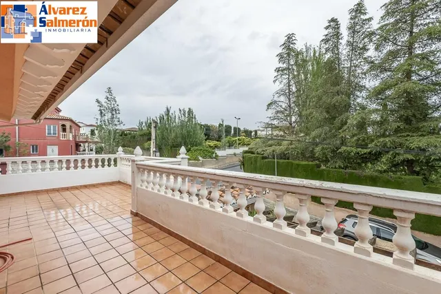 Espectacular Casa de Lujo en Urbanización Los Cerezos — 30