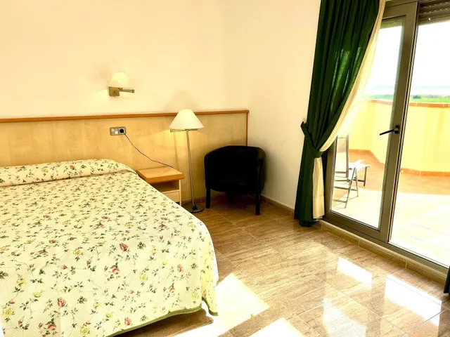 Hotel en venta en Los Montesinos — 19