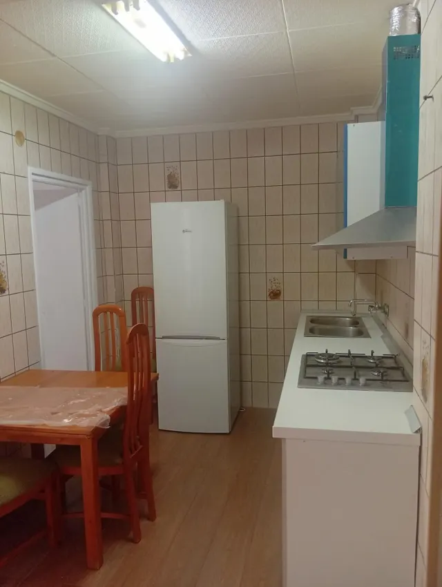 PISO BAJO EN PETRER PARA ENTRAR A VIVIR - foto 4