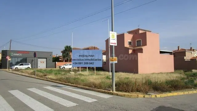¡Tu proyecto de vida empieza aquí! Solar en la mejor zona re - foto 3