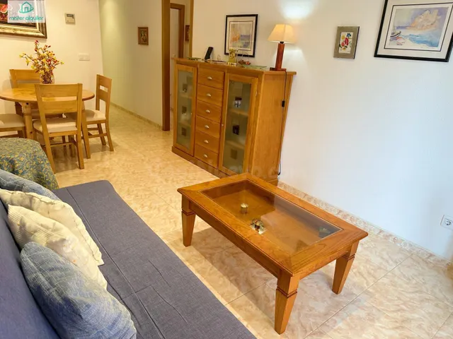 APARTAMENTO LUMINOSO EN SANTA POLA CON EXCELENTE UBICACIÓN Y - foto 4