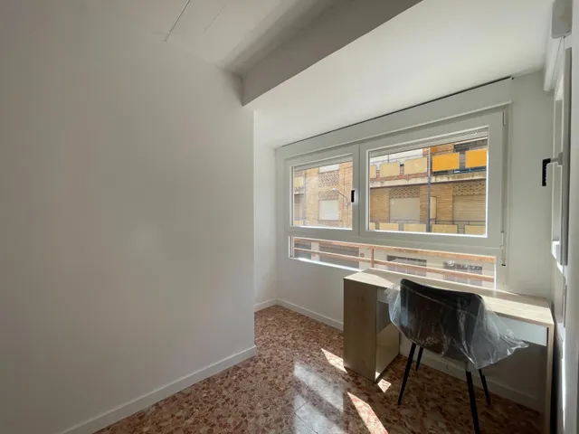 ¡Atención Inversores! Gran piso reformado Llave en Mano; en Requena con Alta Rentabilidad (Hasta 18%) — 21
