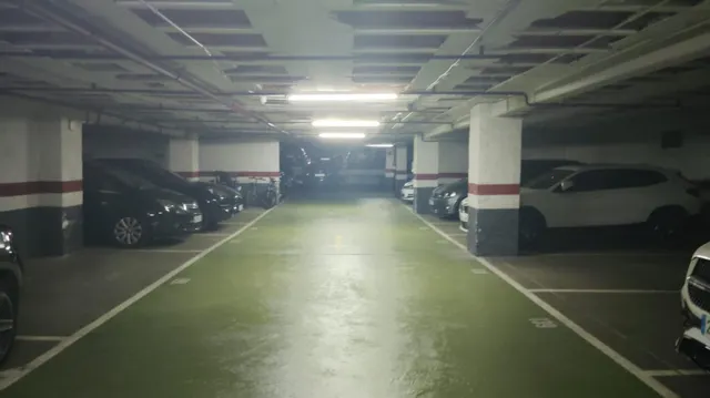 Parking de moto 5m² en alquiler - Eixample — 11