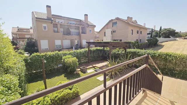 ¡EN ALQUILER PARA ESTUDIANTES! habitaciones EN CHALET CON REFORMA RECIENTE EN VILLANUEVA DE LA CAÑADA. — 6