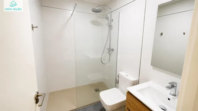 Estudio reformado en segunda línea de playa de san juan — 15