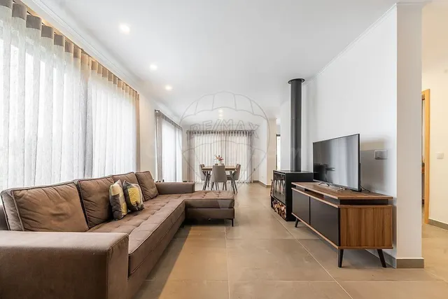 Chalet 3 habitaciones 704m² en venta - Valdosende - foto 3