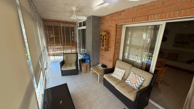 Elegante Apartamento en Benicassim con Vistas Espectaculares - foto 3