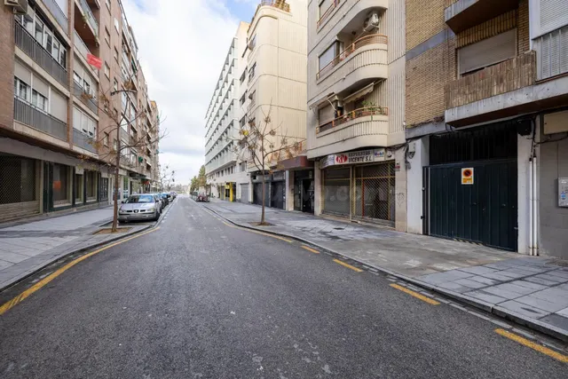 Parking 14m² en venta - Recogidas — 5