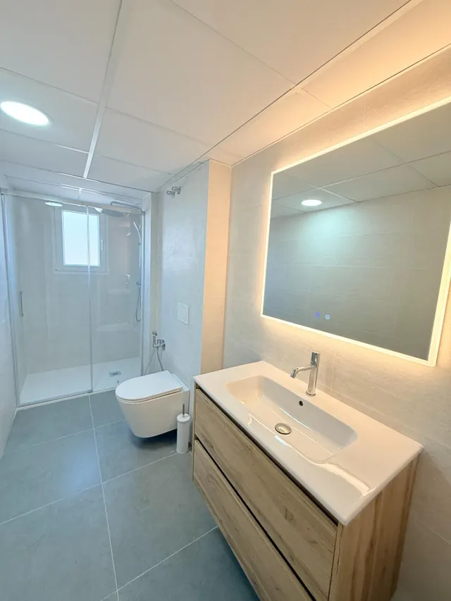 TOTALMENTE REFORMADO  A ESTRENARE, PISO EN BUENA ZONA,   EXTERIOR, MUY LUMINOSO. — 15
