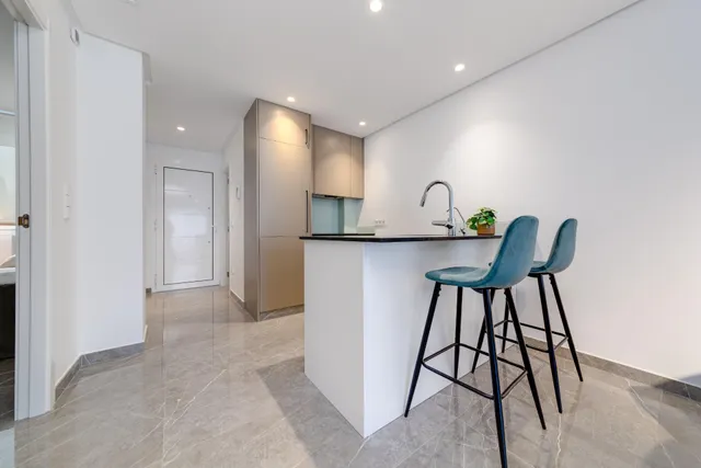 APARTAMENTO DE 2 DORMITORIOS CON VISTAS AL MAR EN XERESA(GANDÍA). — 9