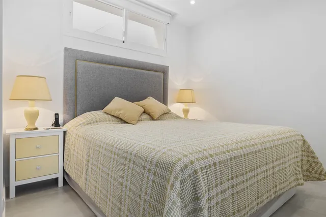 Chalet 3 habitaciones 358m² en venta - Centro — 36