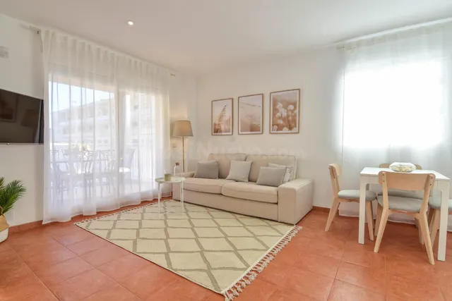 ALQUILER TEMPORAL EN LA PLAYA DE PUÇOL — 2
