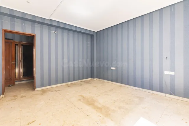 Exclusiva vivienda en Cirilo Amorós — 2