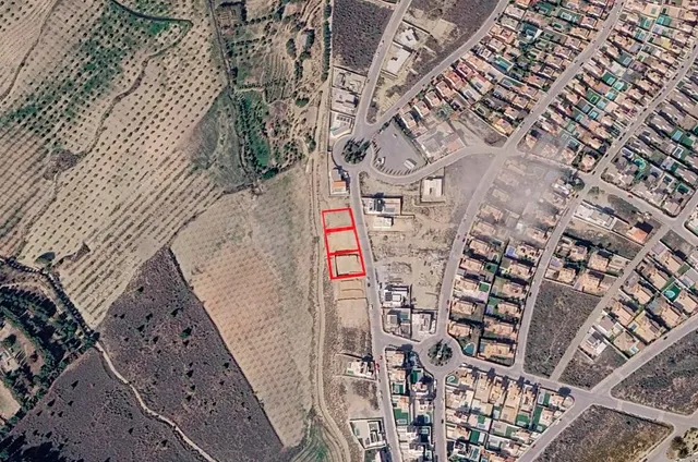 Oportunidad Única: Parcela en la Exclusiva Urbanización Caña - foto 5