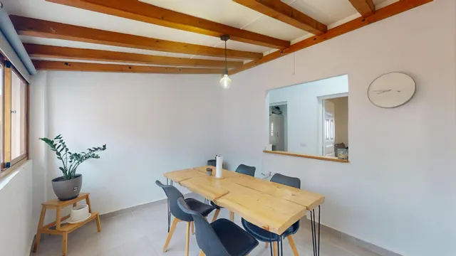 Piso con terraza y terreno en Guimar — 20
