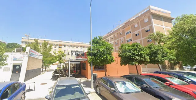 Venta piso en Sevilla — 3