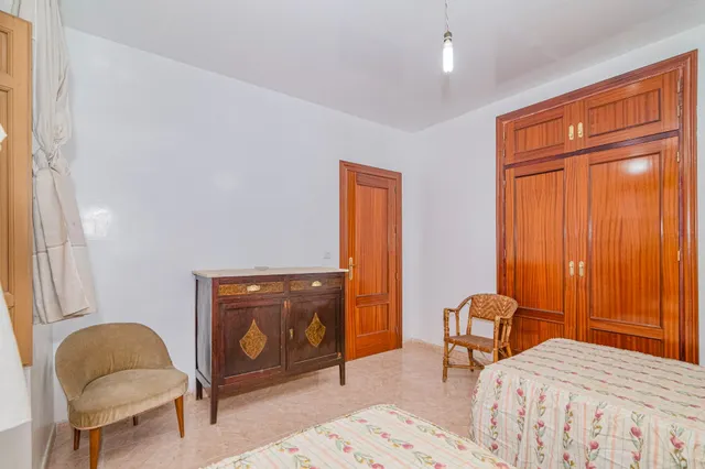 Gran casa de pueblo con terreno, en Ambroz (1260 m2 de parcela) — 26