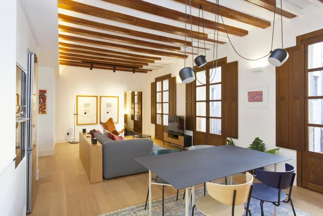 Piso en venta calle Banys Nous — 6