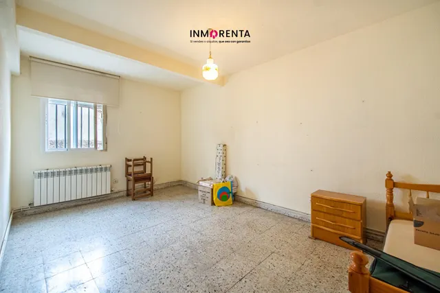 AMPLITUD, COMODIDAD Y 4 DORMITORIOS EN EL CENTRO DE VILLAMANTA — 20