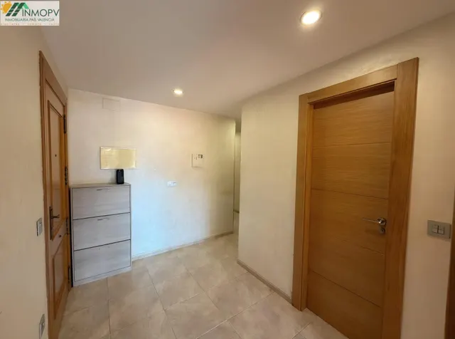 Piso de 3 habitaciones con amplia terraza, parking y ascensor en Vinaròs ! — 2
