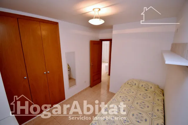 REFORMADO CON TERRAZA, PISCINA Y GARAJE — 13