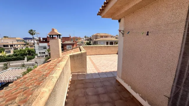 Villa 3 habitaciones 192m² en venta - Zona los Frutales — 42