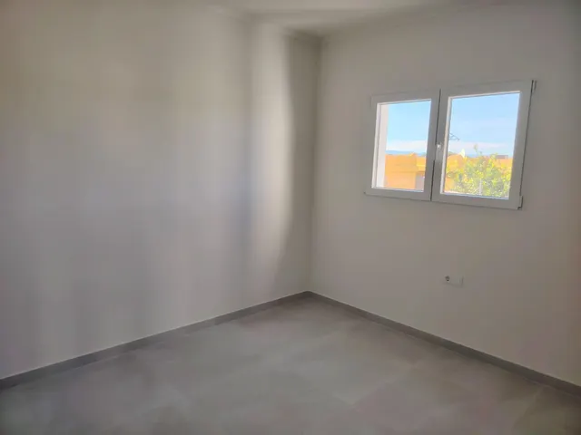 Chalet reformado situado a 2 km de la población — 19