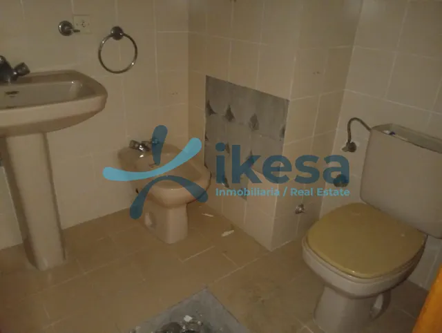 Oportunidad Única: Amplio Apartamento en Aguadulce, Almería — 8