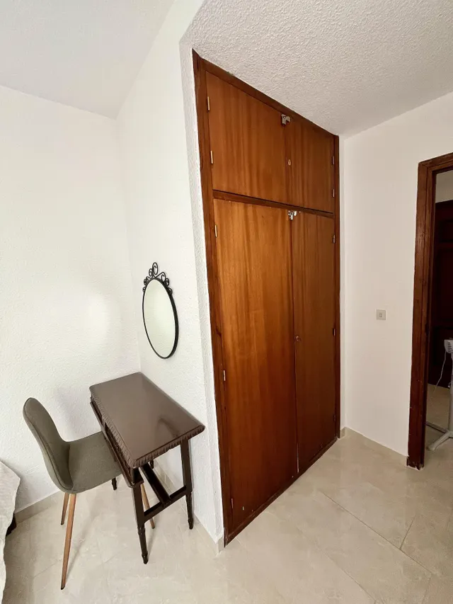 Apartamento de 3 dormitorios y 2 baños a 200 metros de Playa del Cura — 18