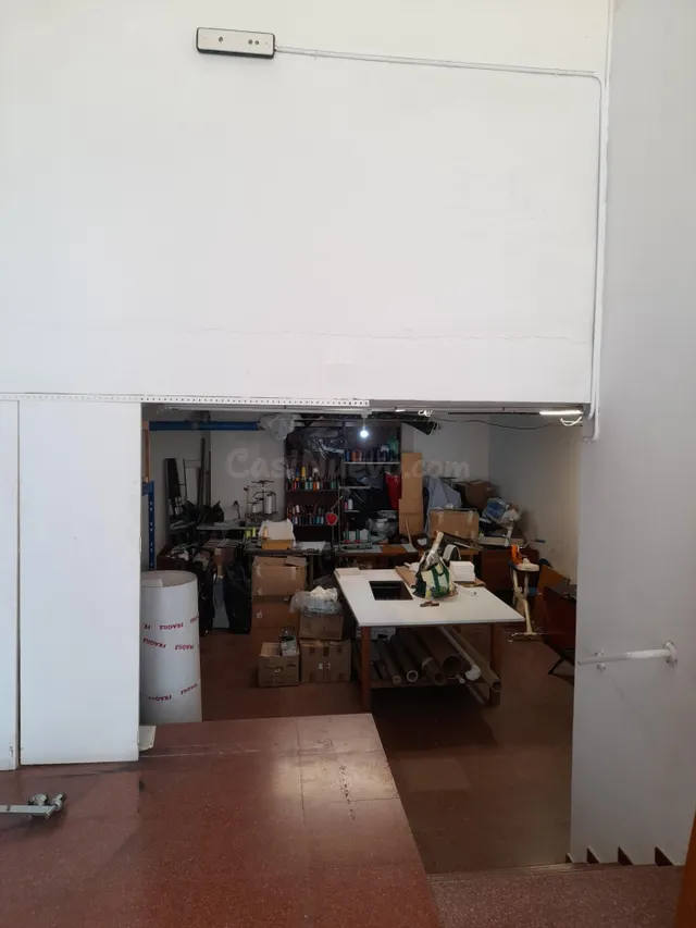 Local Comercial en dos niveles en zona Escorxador de Mataró — 5