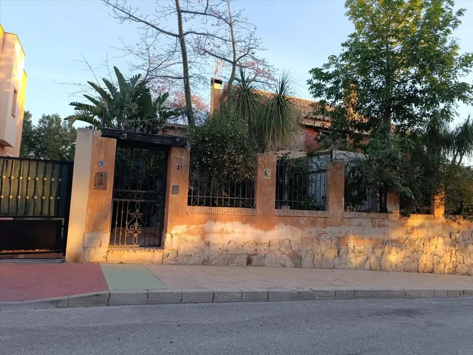 Casa 4 habitaciones 346m² en venta - Montepinar