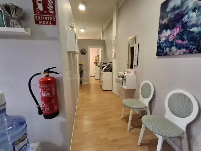 Excelente Local Comercial en Alquiler en Galeria de Calle de - foto 4